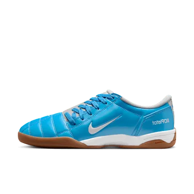 Nike Total 90