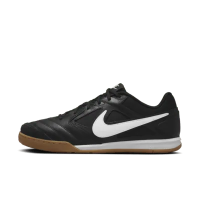 Nike Gato