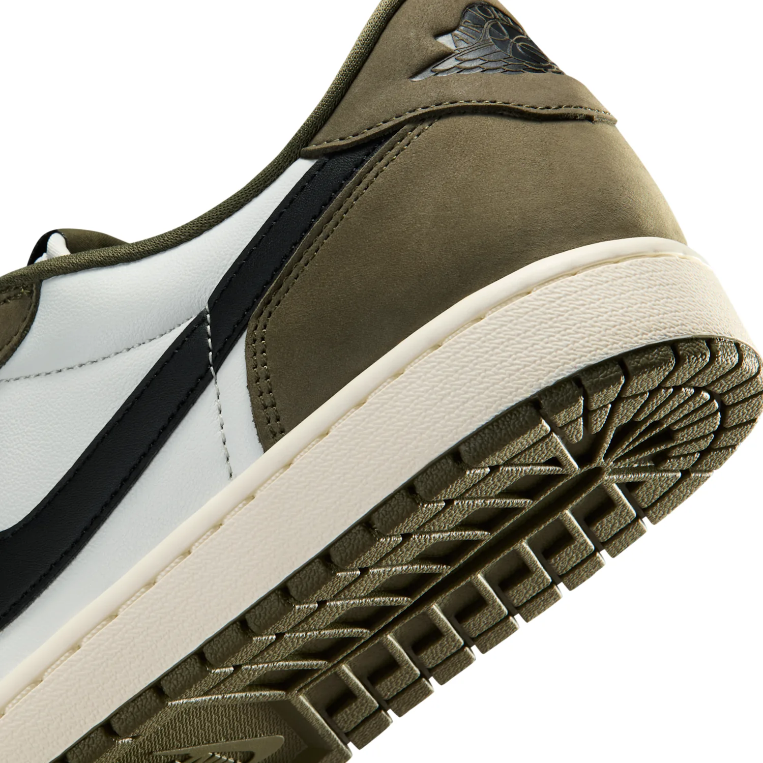 Air Jordan 1 Retro Low "Medium Olive and Summit White" image 8