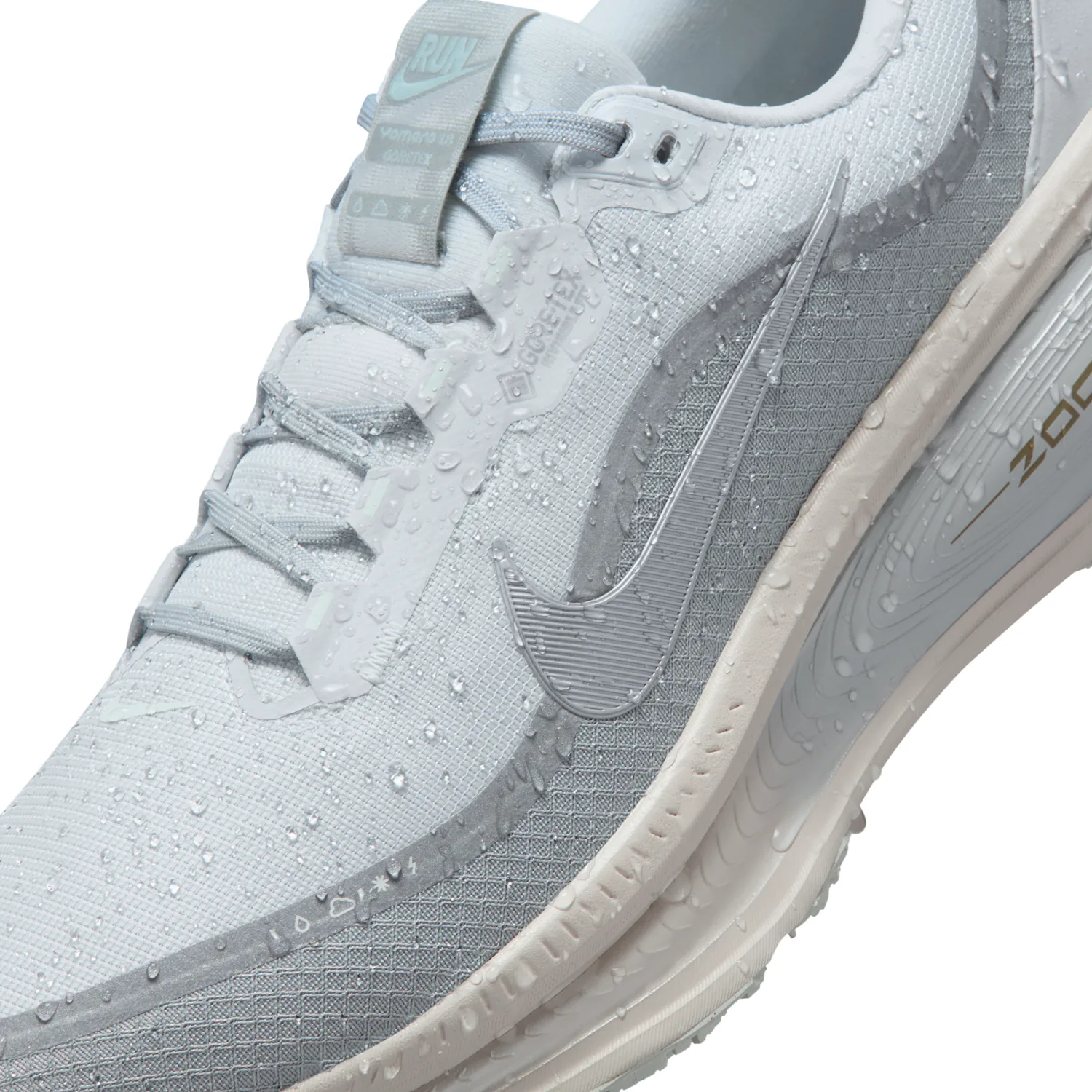 Nike Vomero 18 GORE-TEX image 2