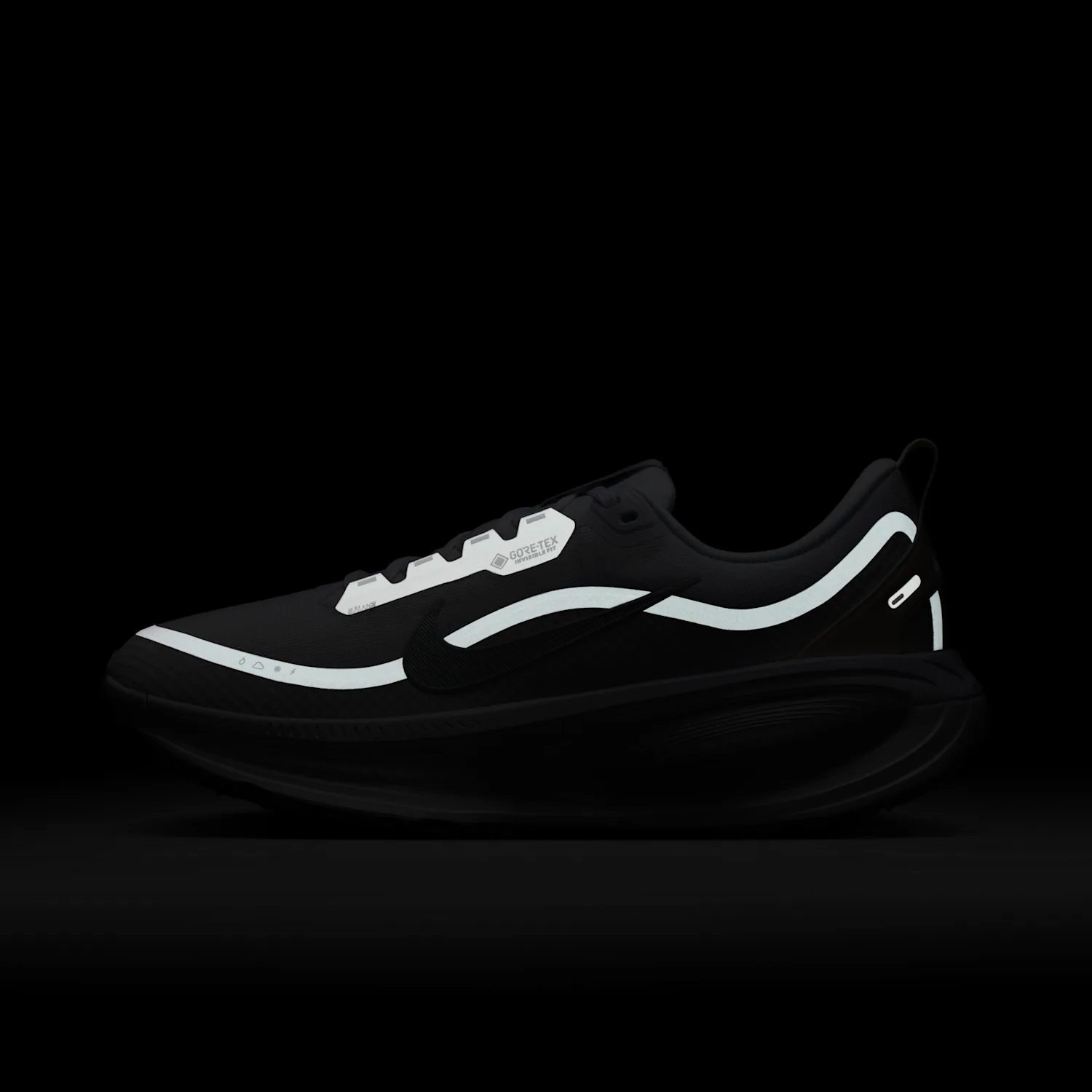 Nike Vomero 18 GORE-TEX image 10