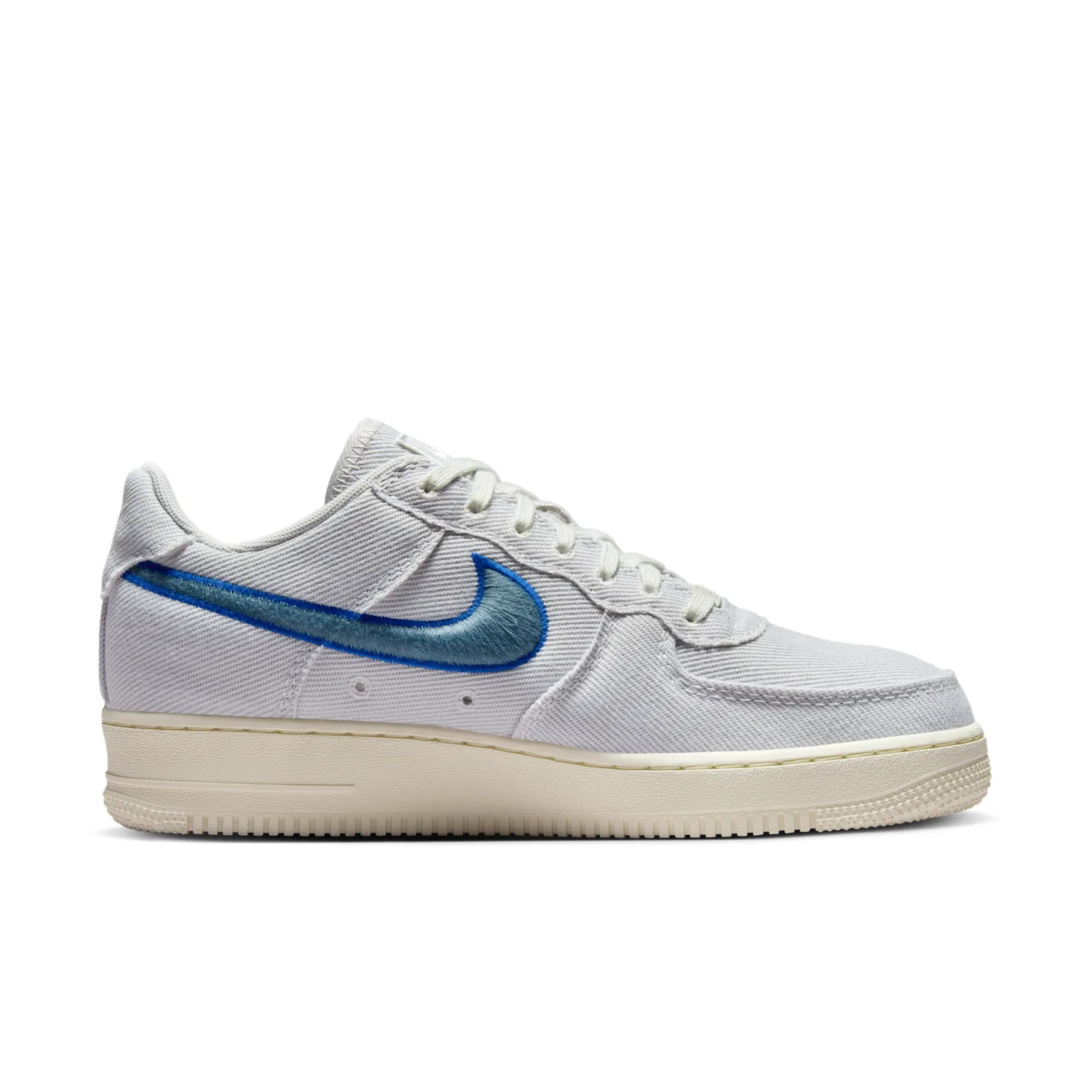 Nike Air Force 1 Low Canvas image 3