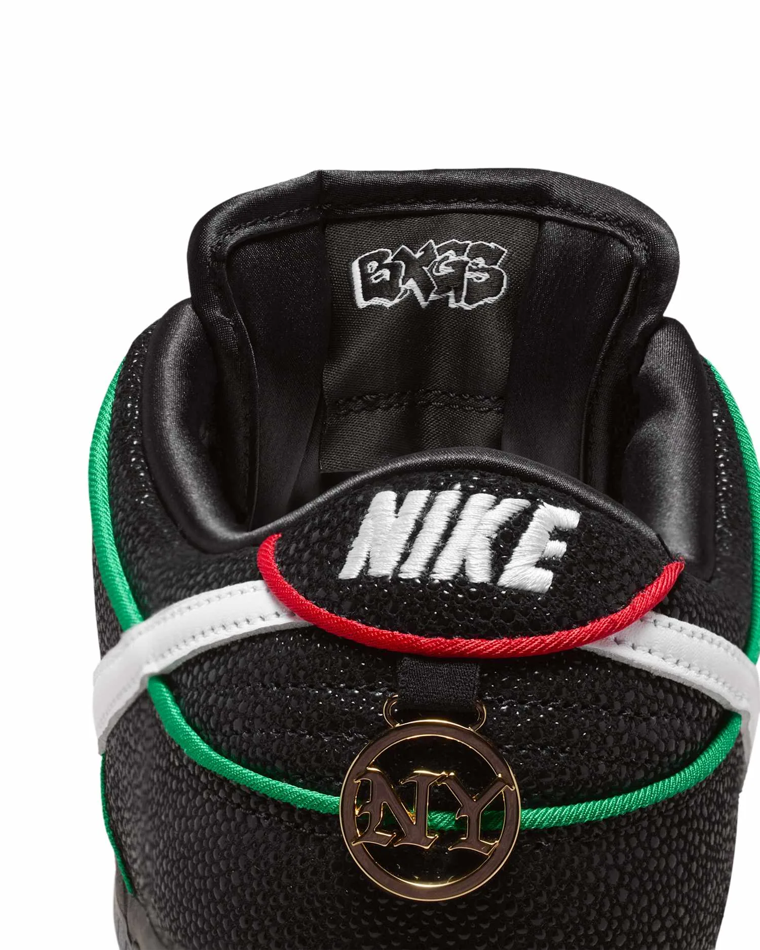 Nike SB Dunk Low Pro image 2