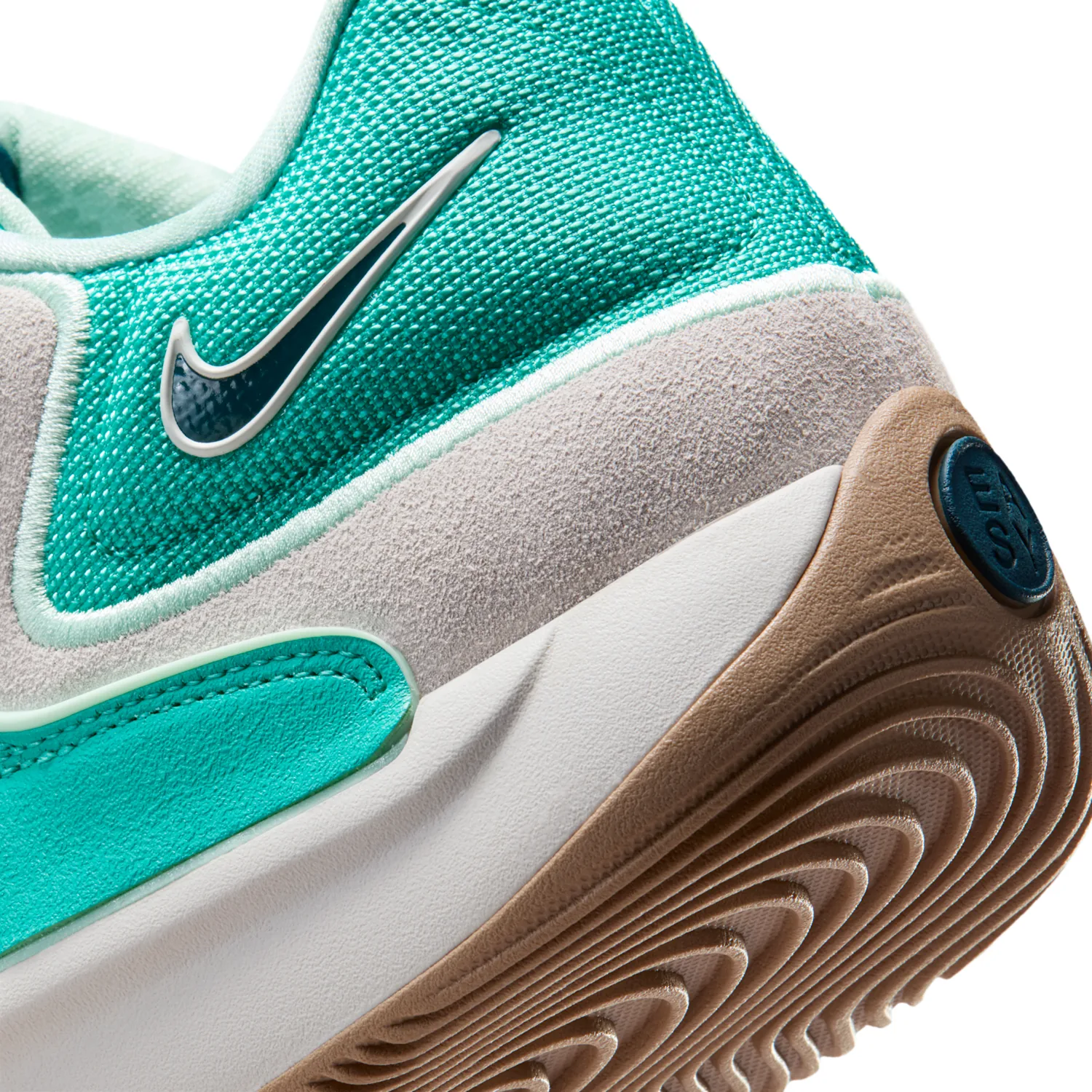 KD18 "Wanda" image 8