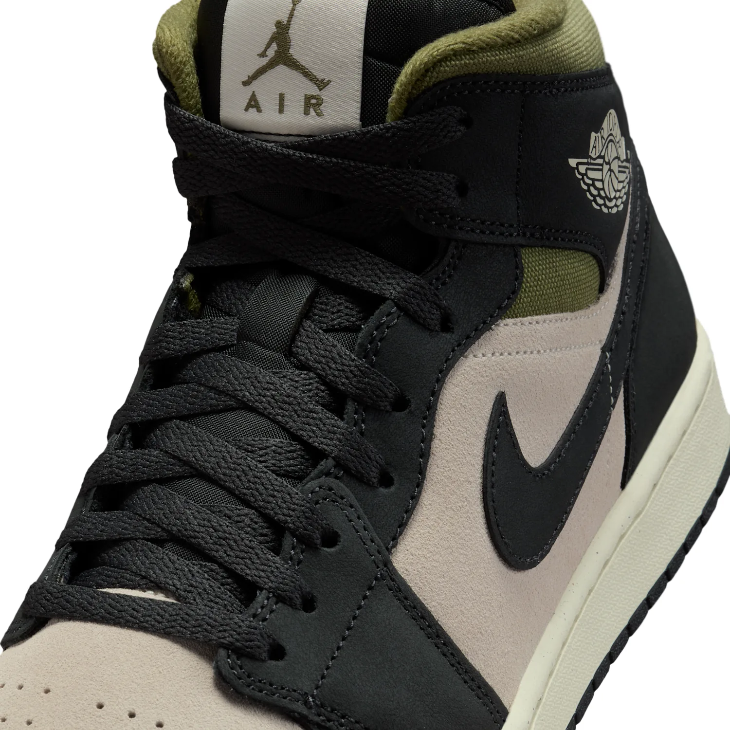 Air Jordan 1 Mid SE image 7