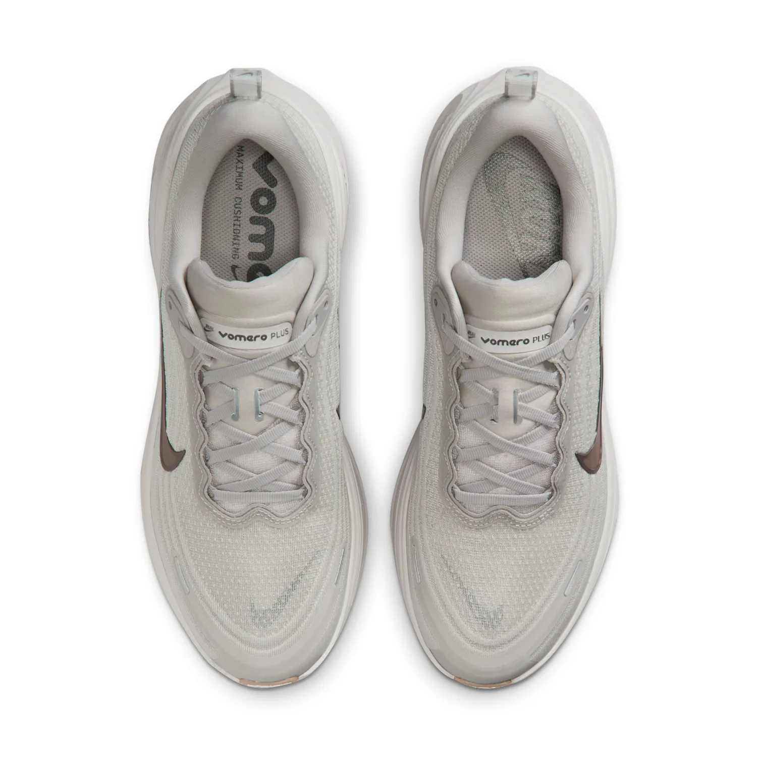 Nike Vomero Plus image 4