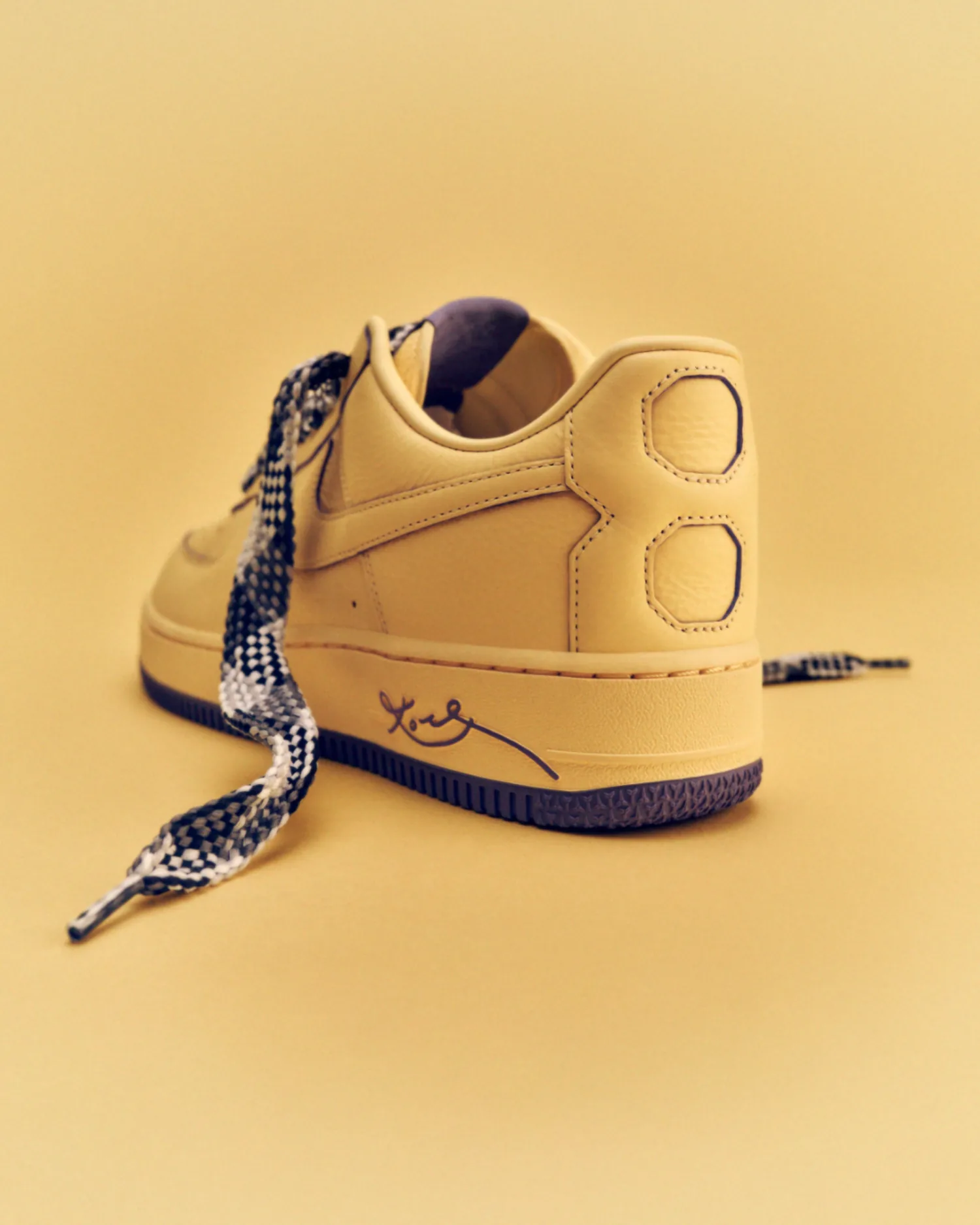 Nike Air Force 1 Low Protro image 19