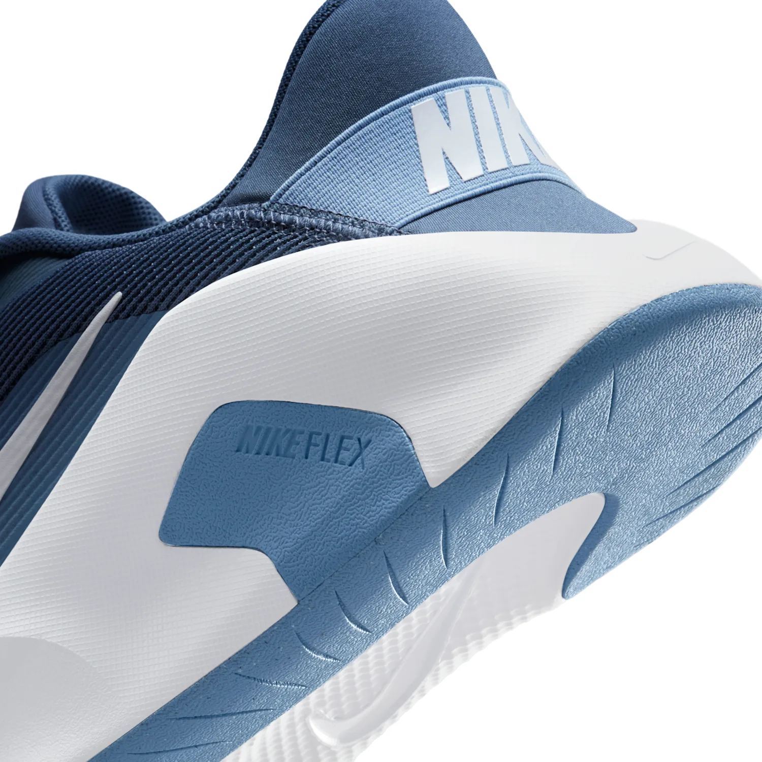 Nike Flex Train image 8