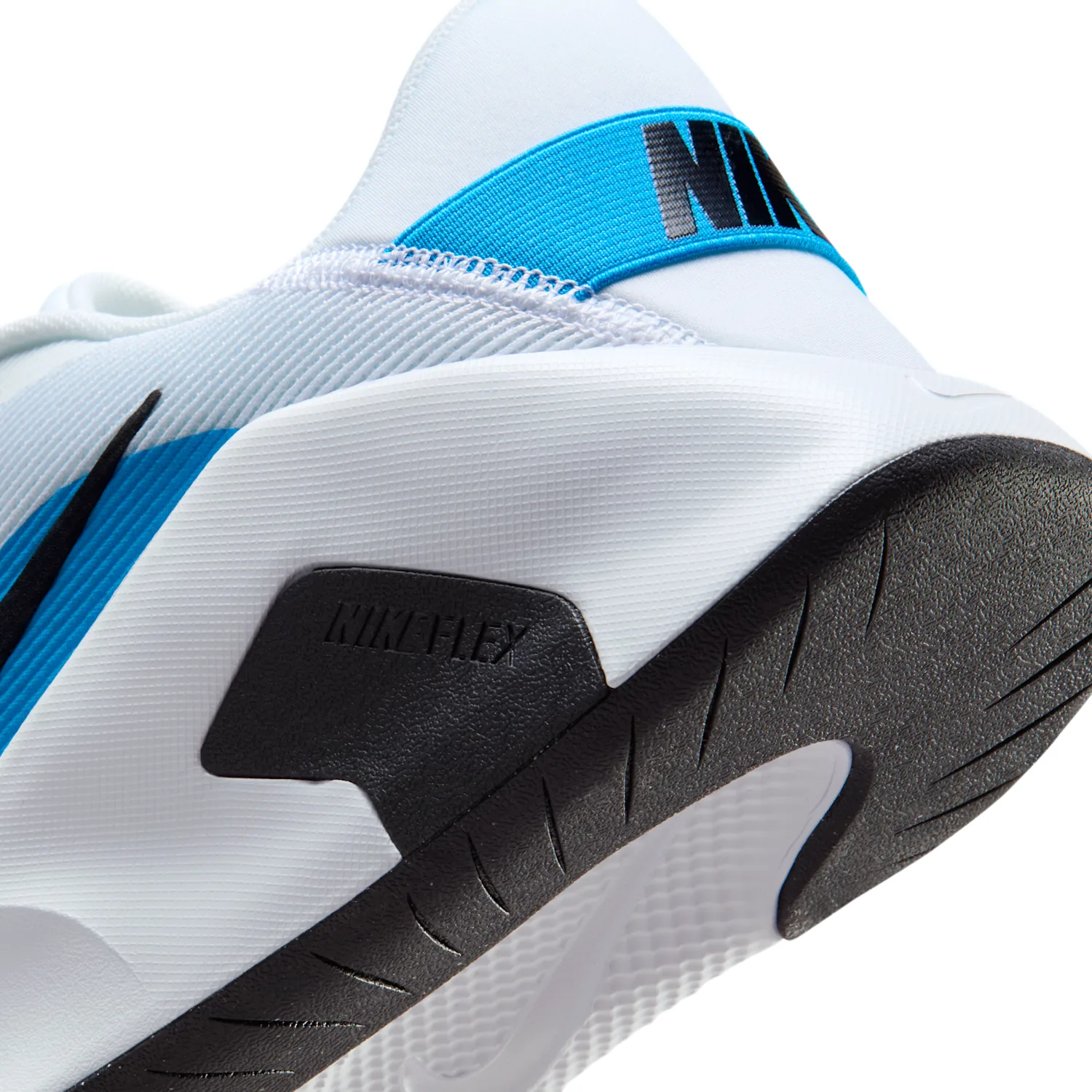 Nike Flex Train image 8