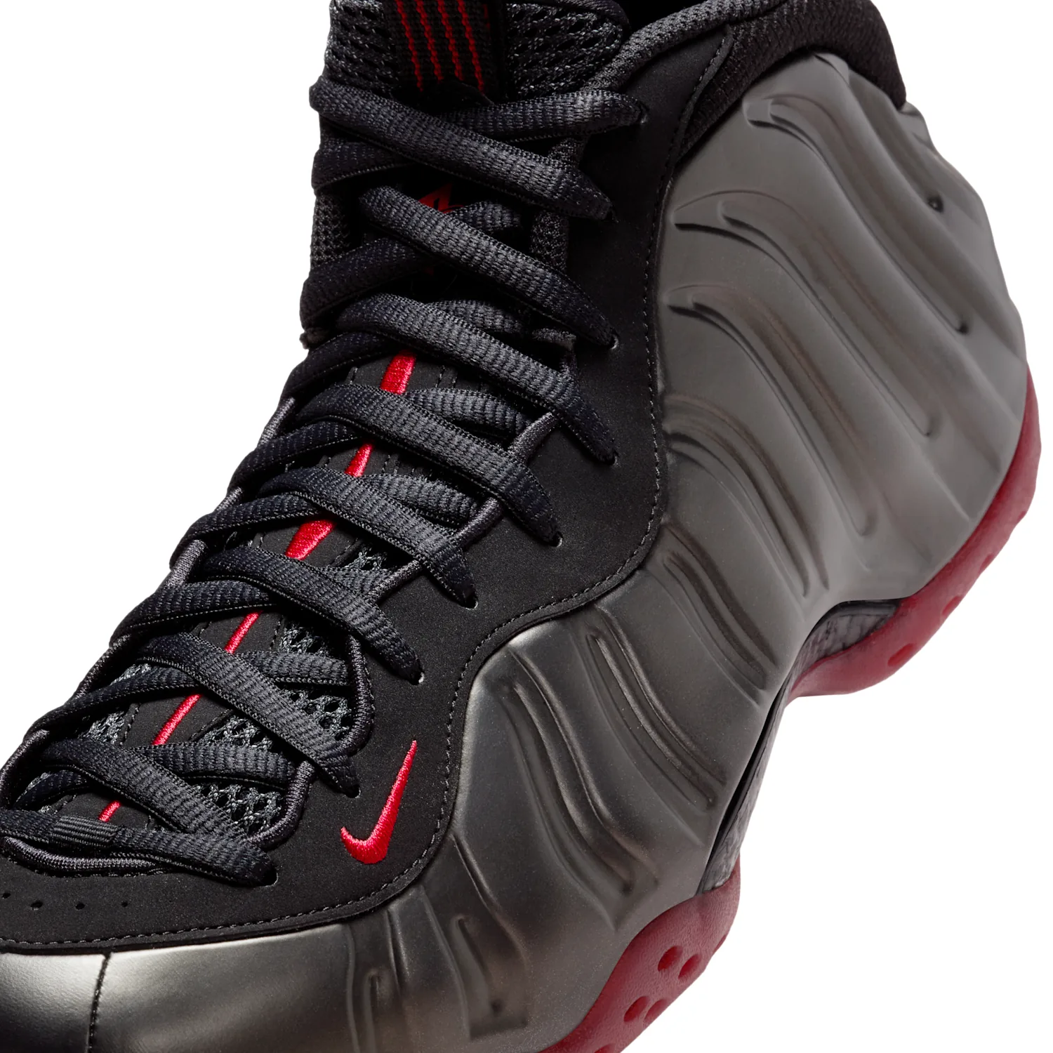 Nike Air Foamposite One image 7
