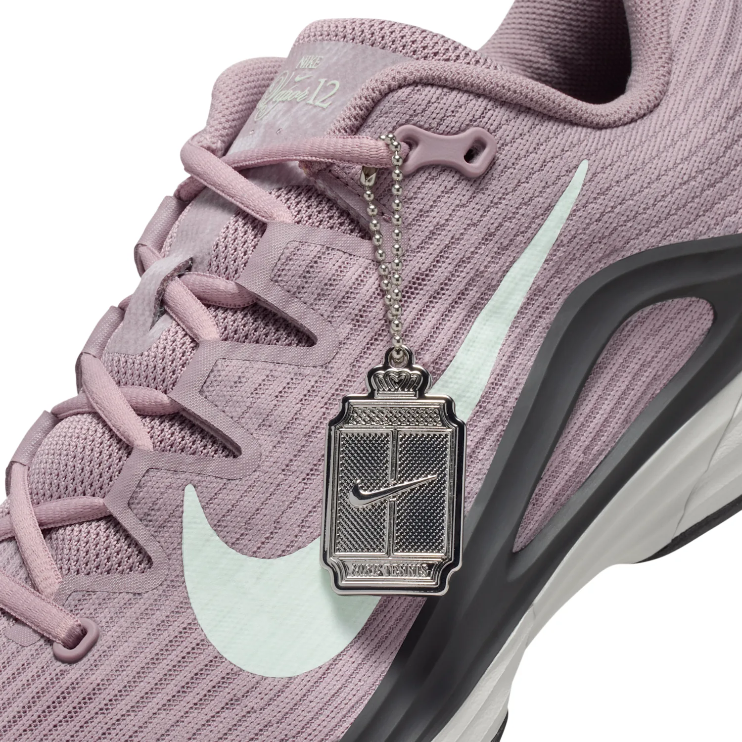 Nike Vapor 12 image 2