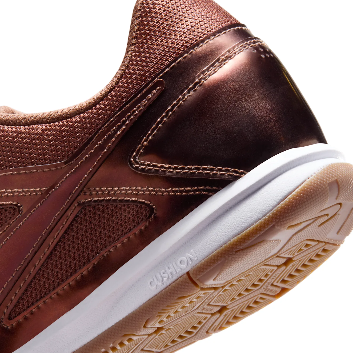 Nike Gato LV8 image 8