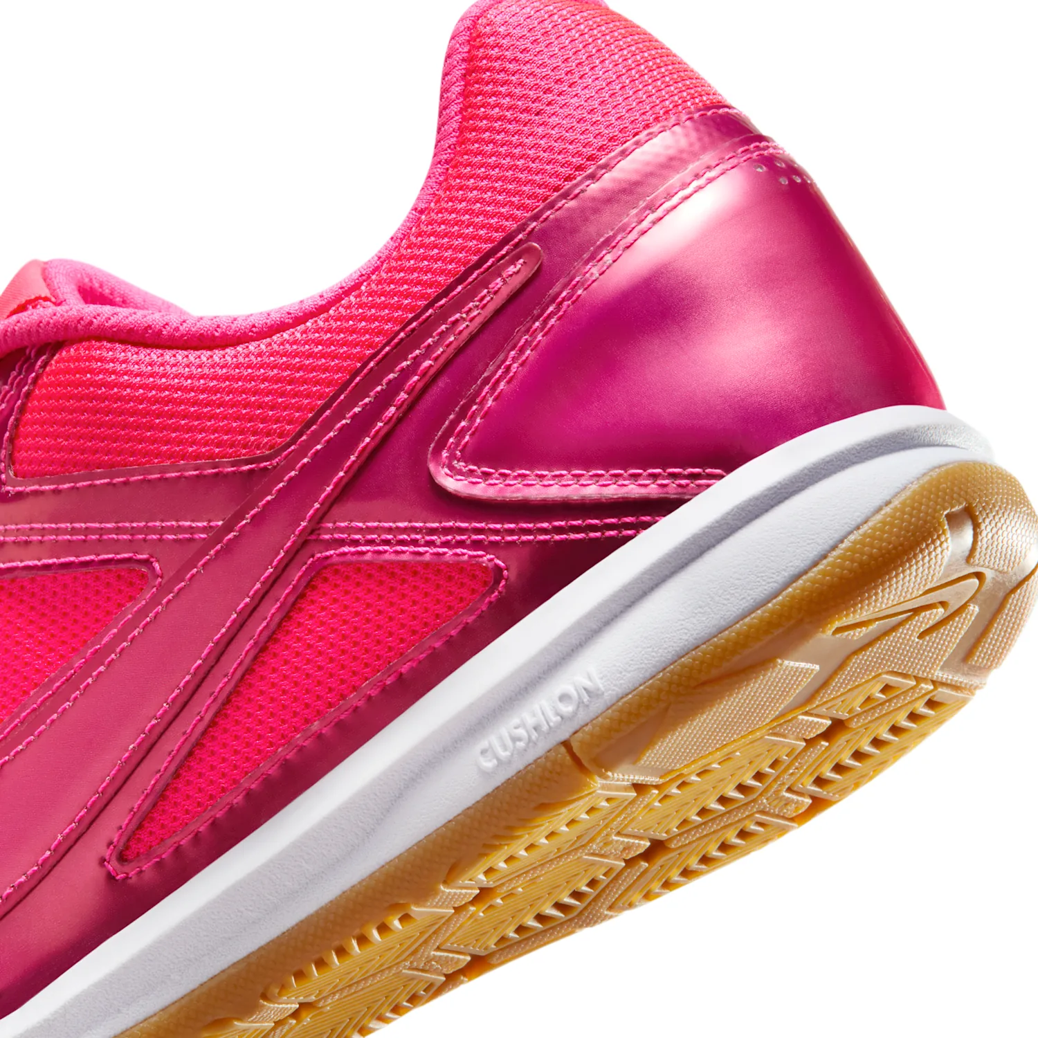 Nike Gato LV8 image 8