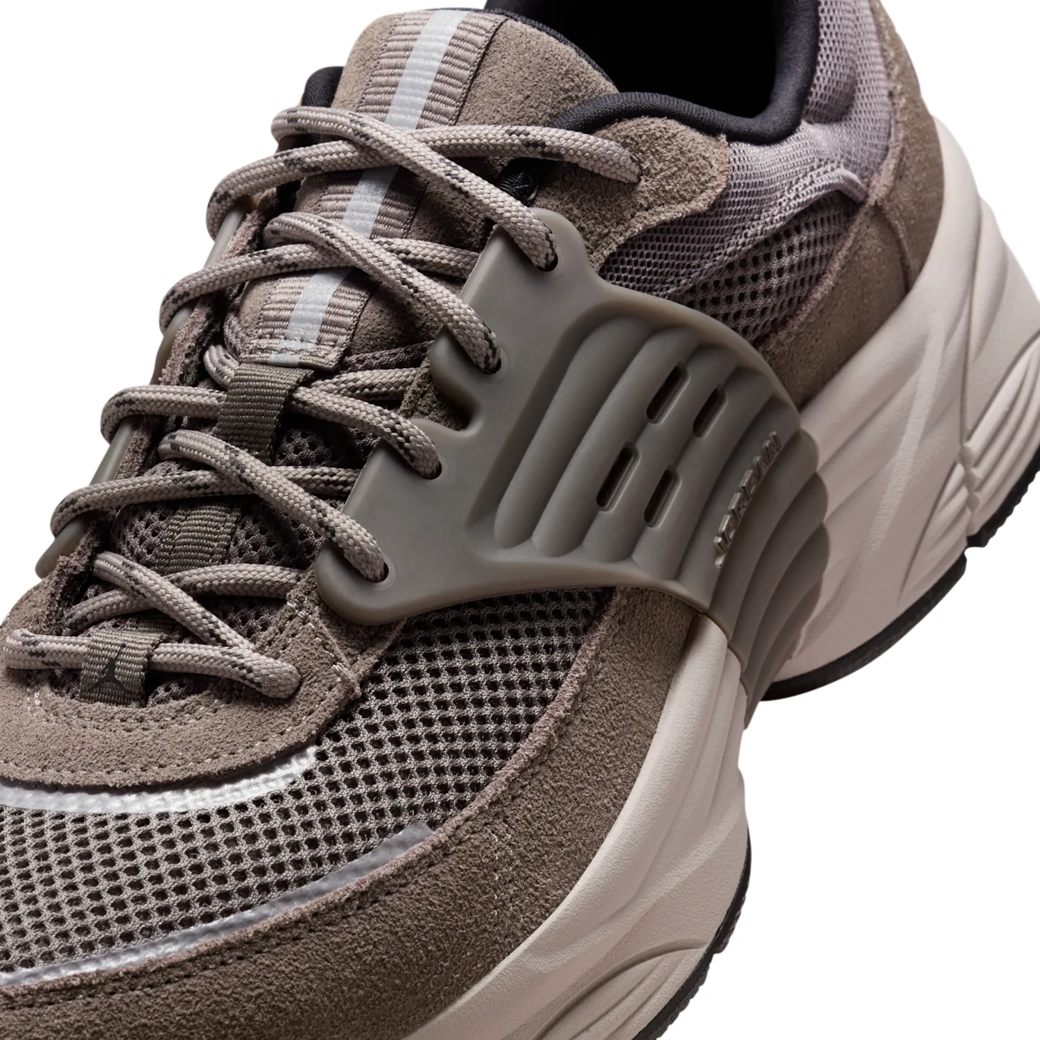 Jordan Trunner O/S image 7