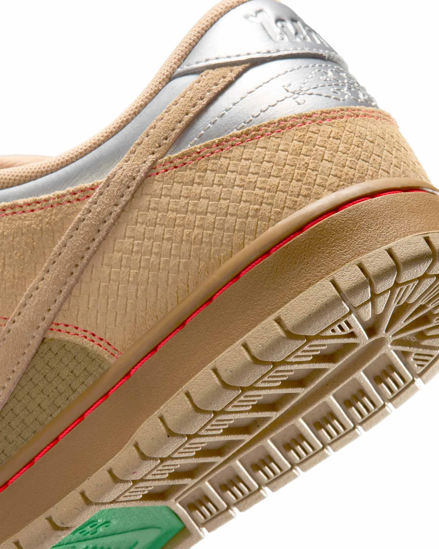 Nike SB Dunk Low Pro image 9