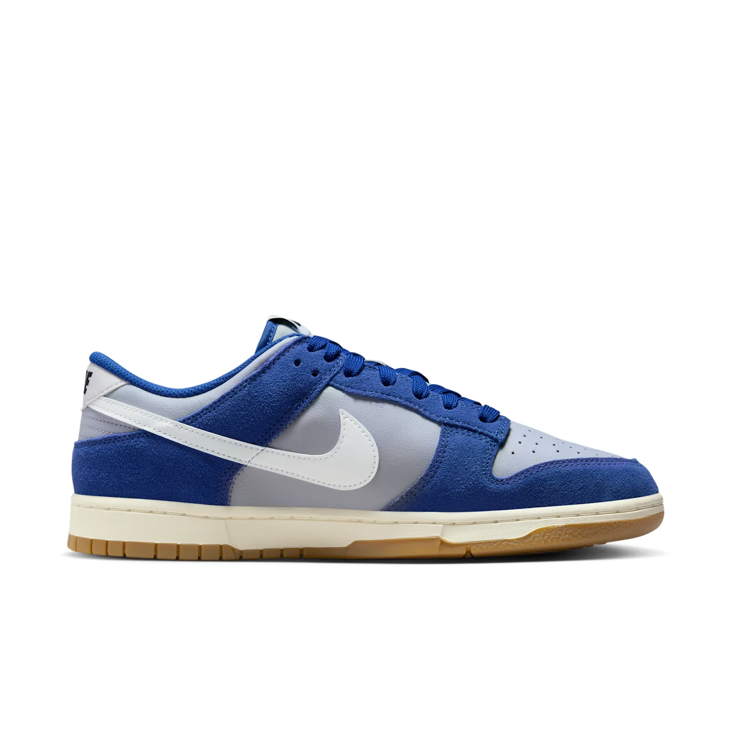 Nike Dunk Low Retro SE image 3