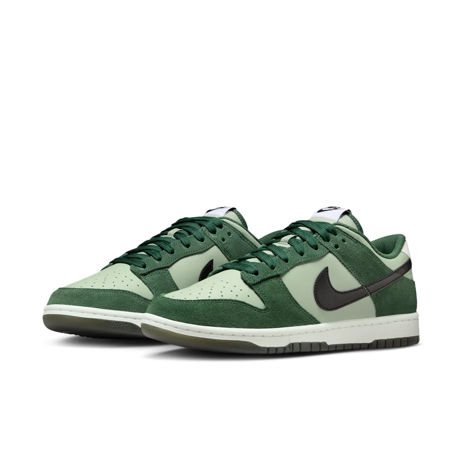 Nike Dunk Low Retro SE image 5