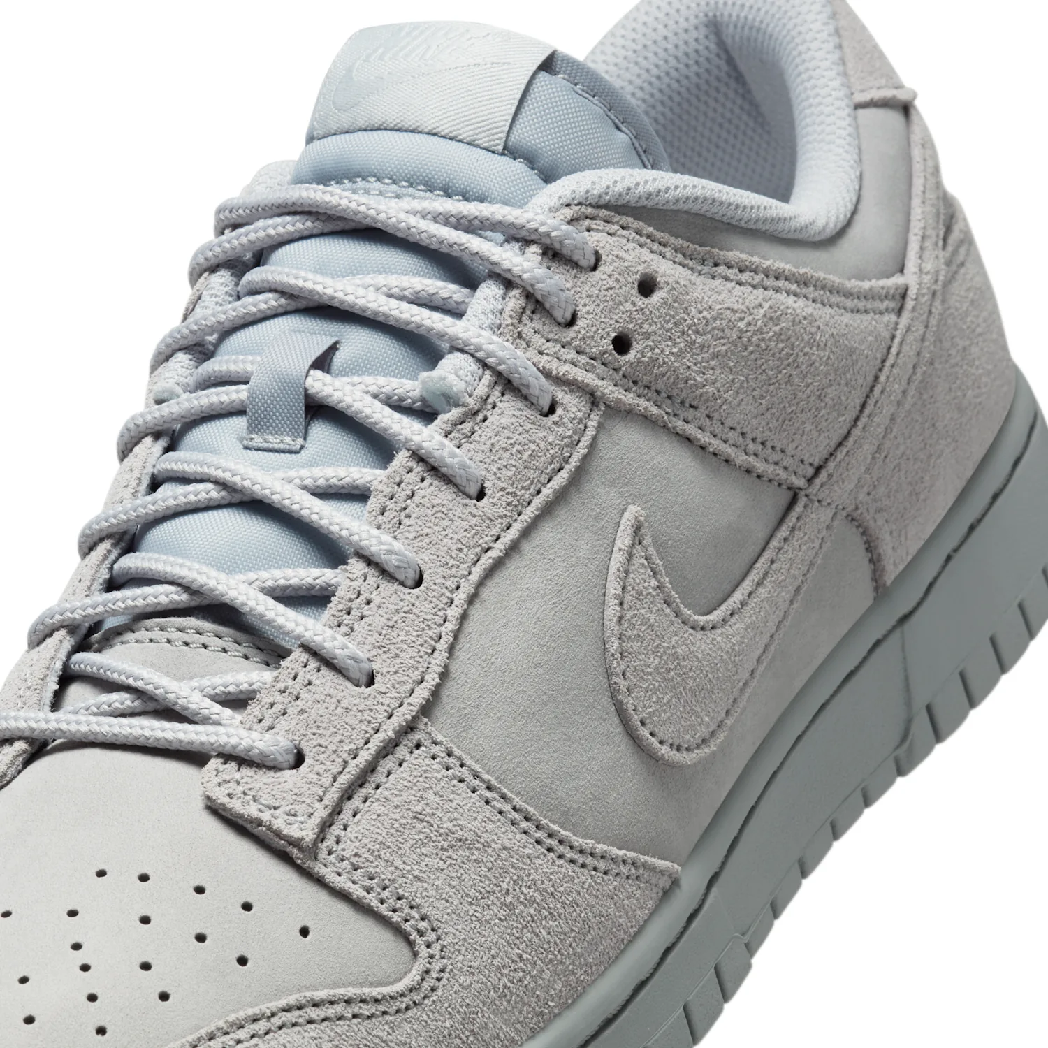 Nike Dunk Low Retro SE image 7