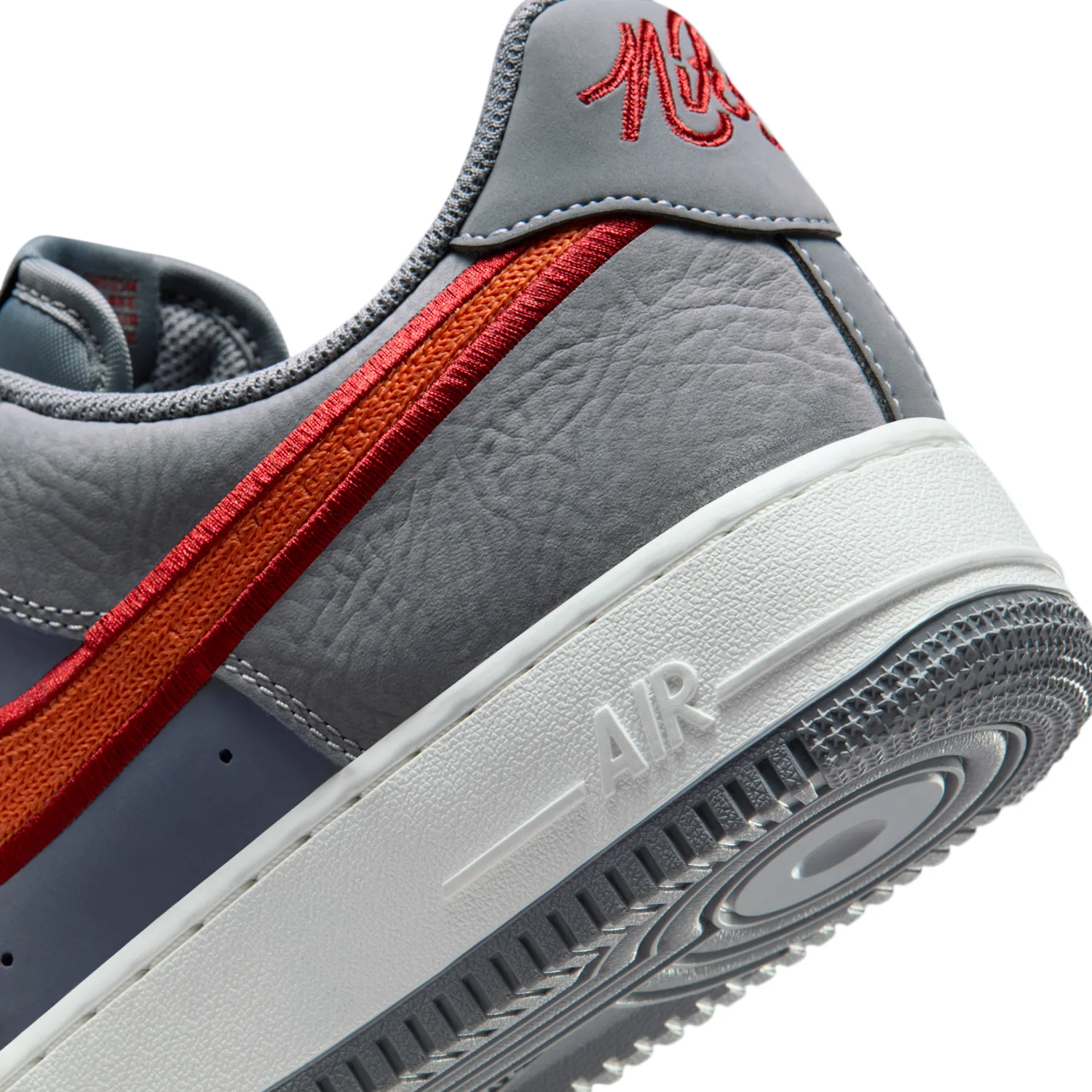 Nike Air Force 1 '07 LV8 image 8