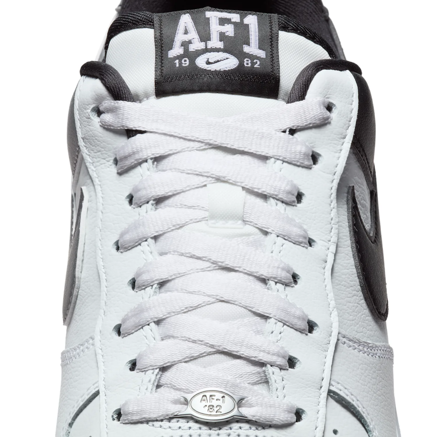 Nike Air Force 1 '07 LV8 image 2