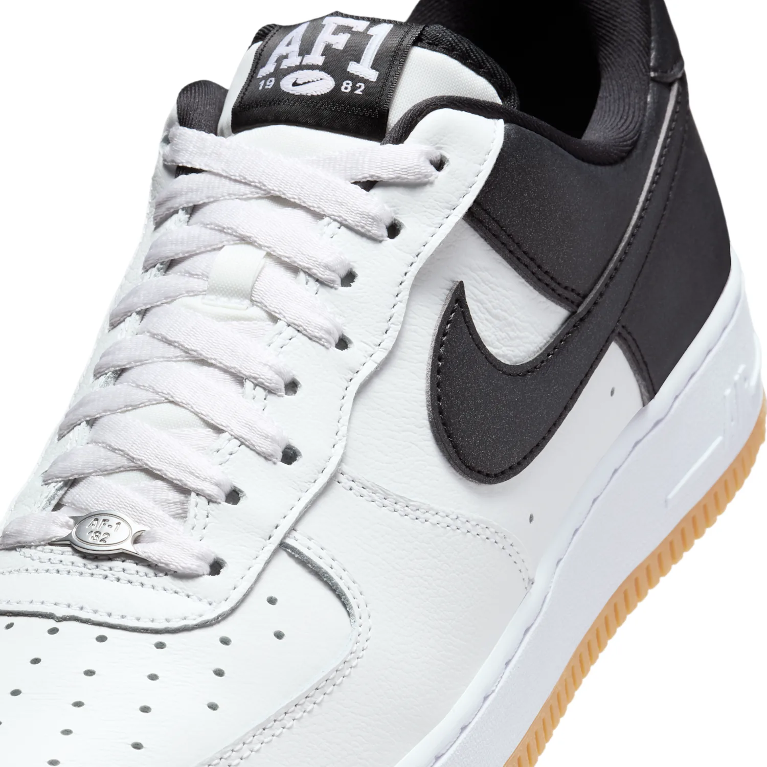 Nike Air Force 1 '07 LV8 image 8