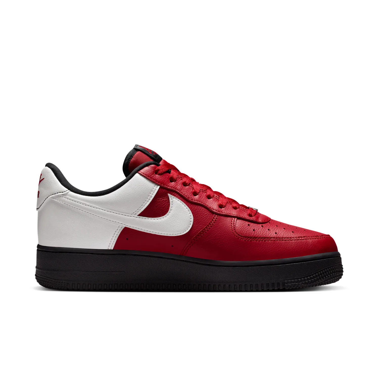 Nike Air Force 1 '07 LV8 image 3