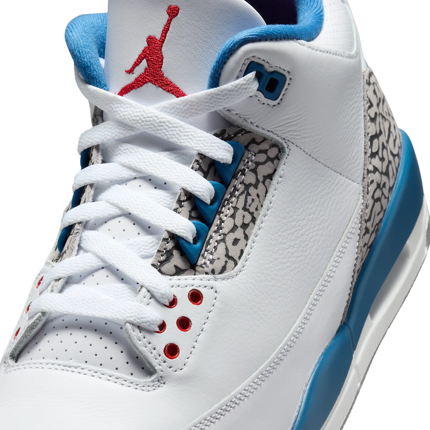Air Jordan 3 Retro "True Blue" image 7
