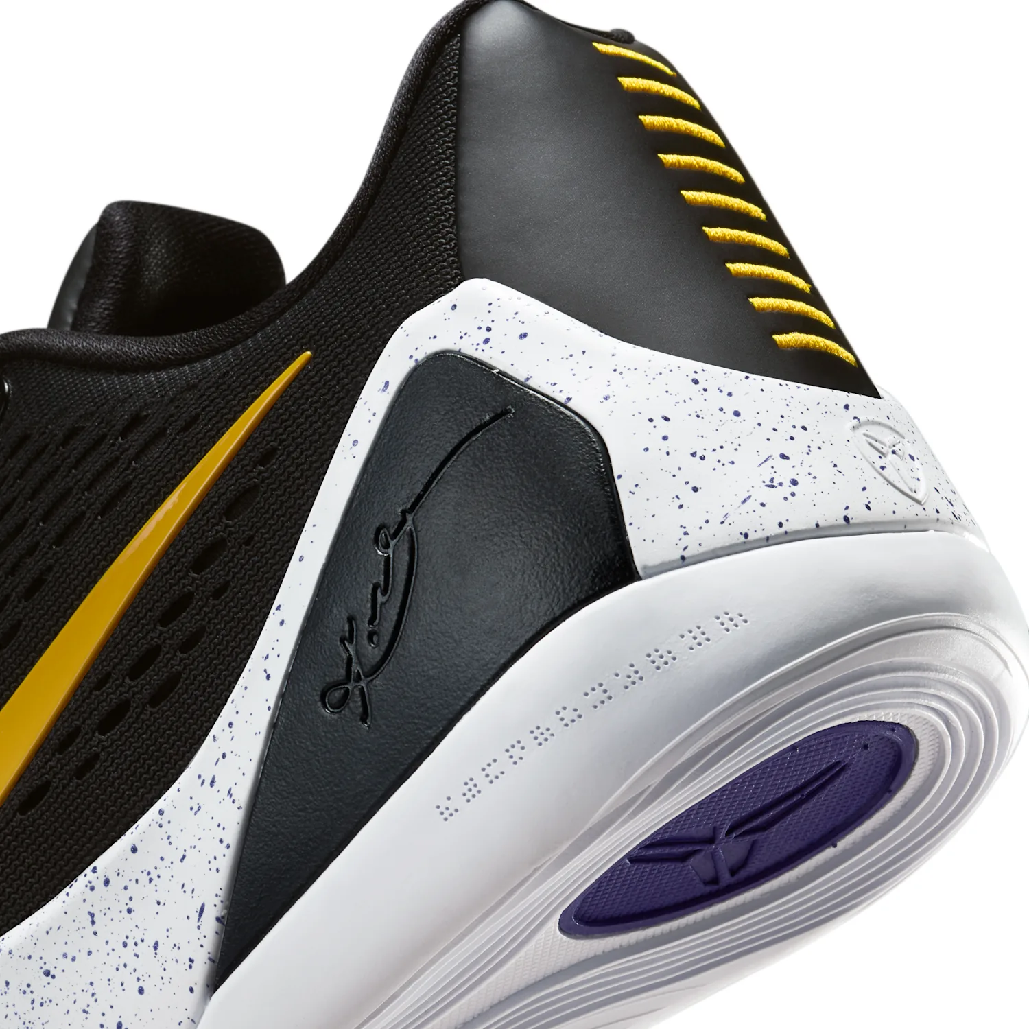 Kobe IX Elite Low EM Protro image 10
