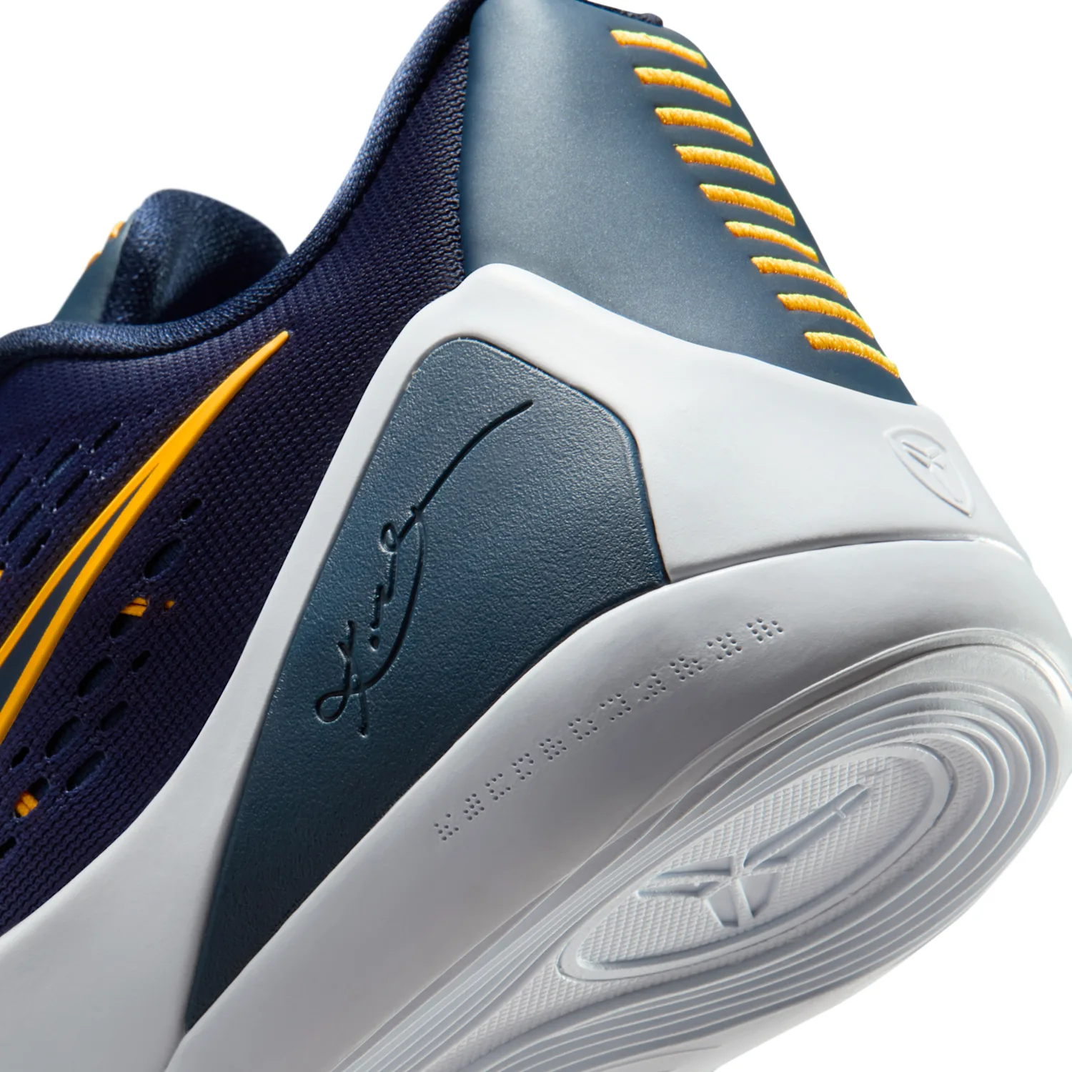 Kobe IX Elite Low EM Protro image 8