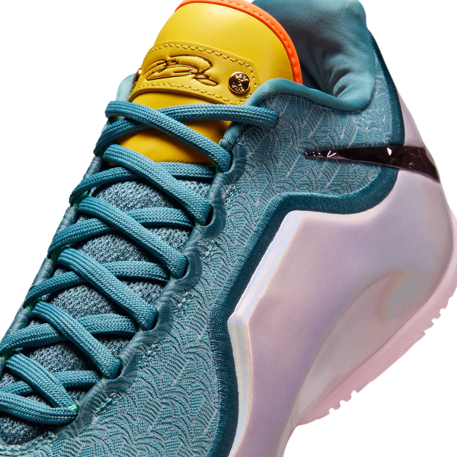LeBron XXIII "Miami Twice" image 15