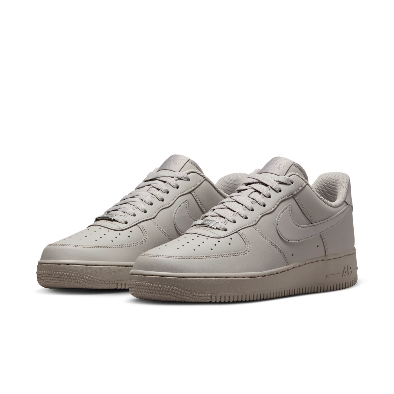 Nike Air Force 1 '07 image 5