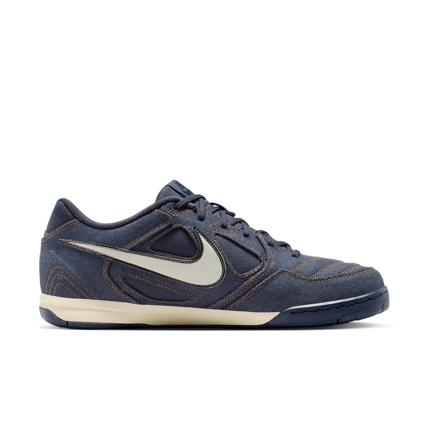 Nike Gato LV8 image 3