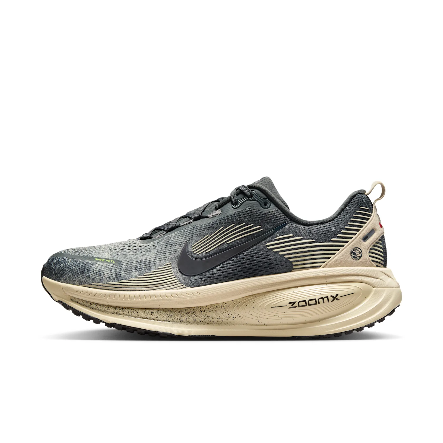 Nike Vomero 18