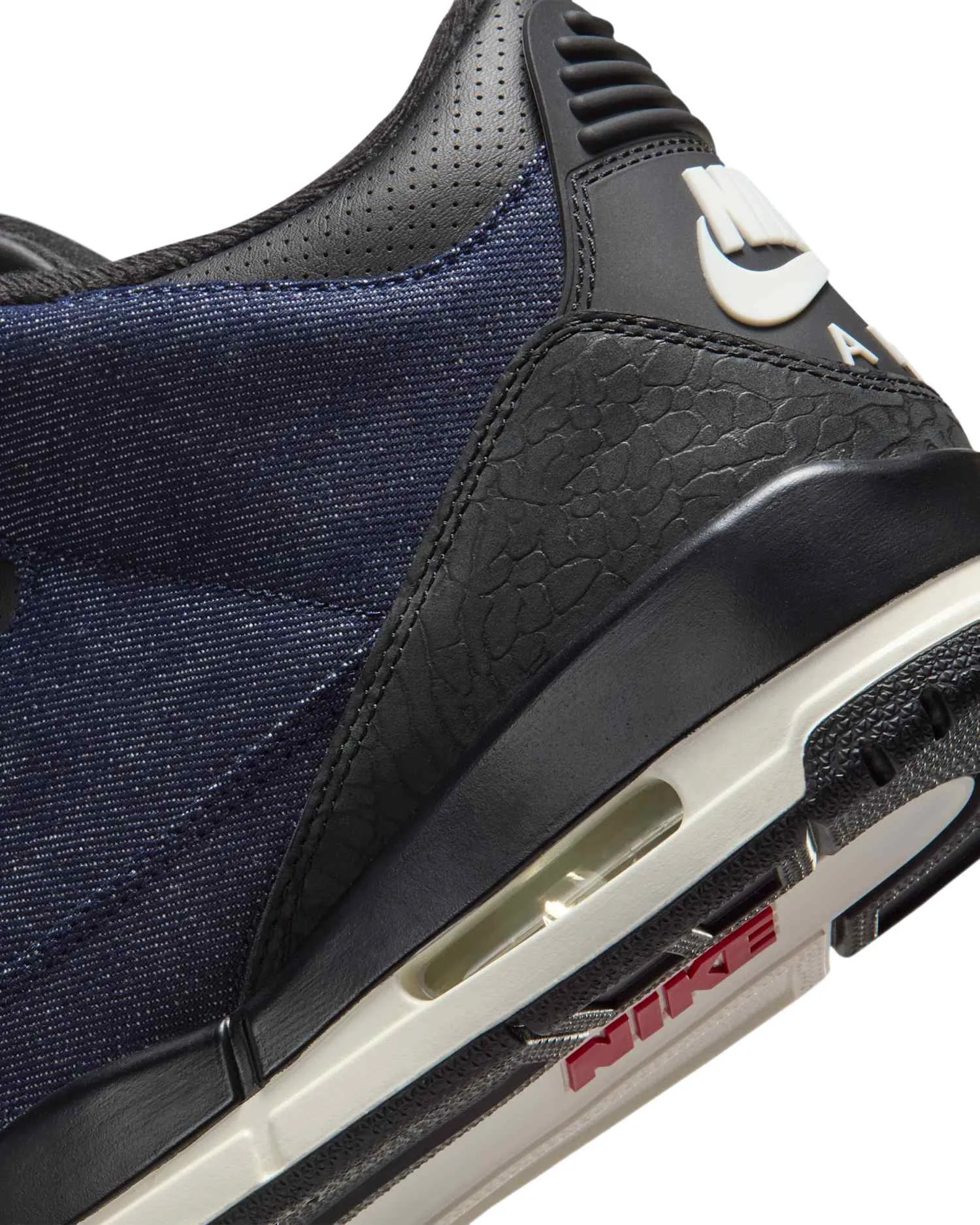 Air Jordan 3 x Levi's® "Indigo and Gym Red" image 2