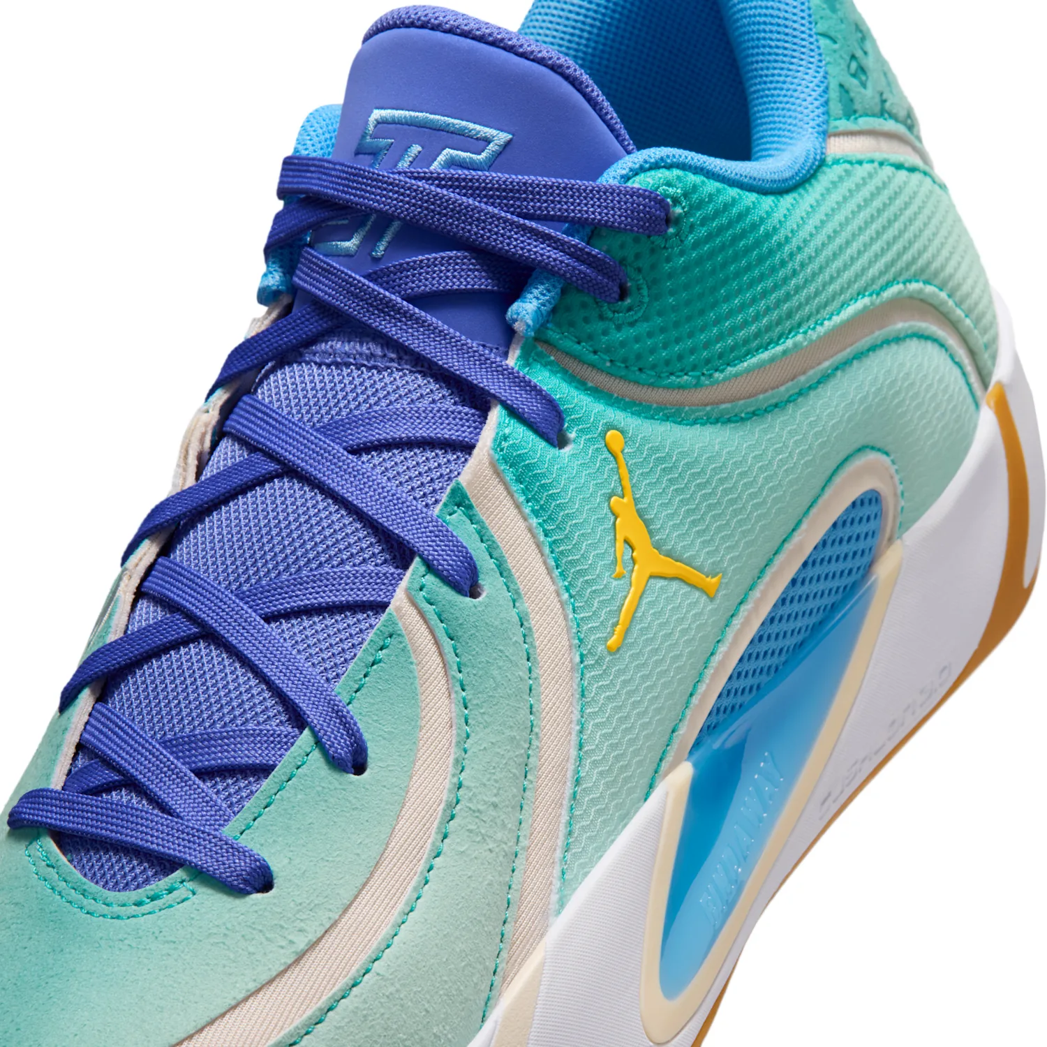 Tatum 4 SE image 7