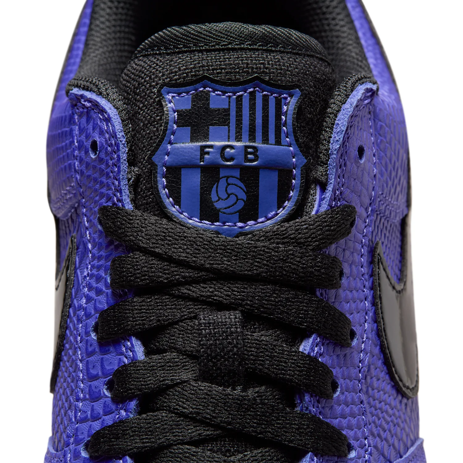 Nike Air Force 1 Low Protro image 2