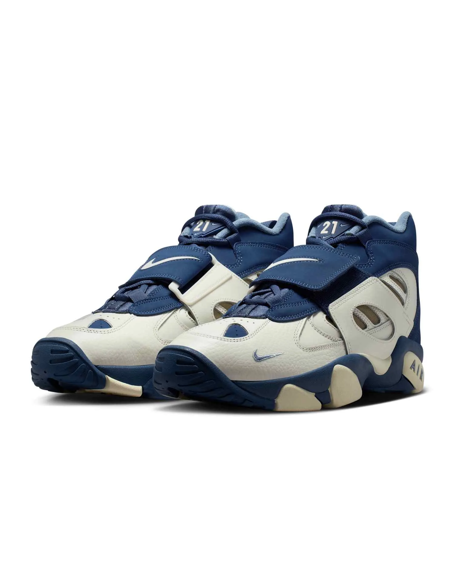 Nike Air Diamond Turf II image 6