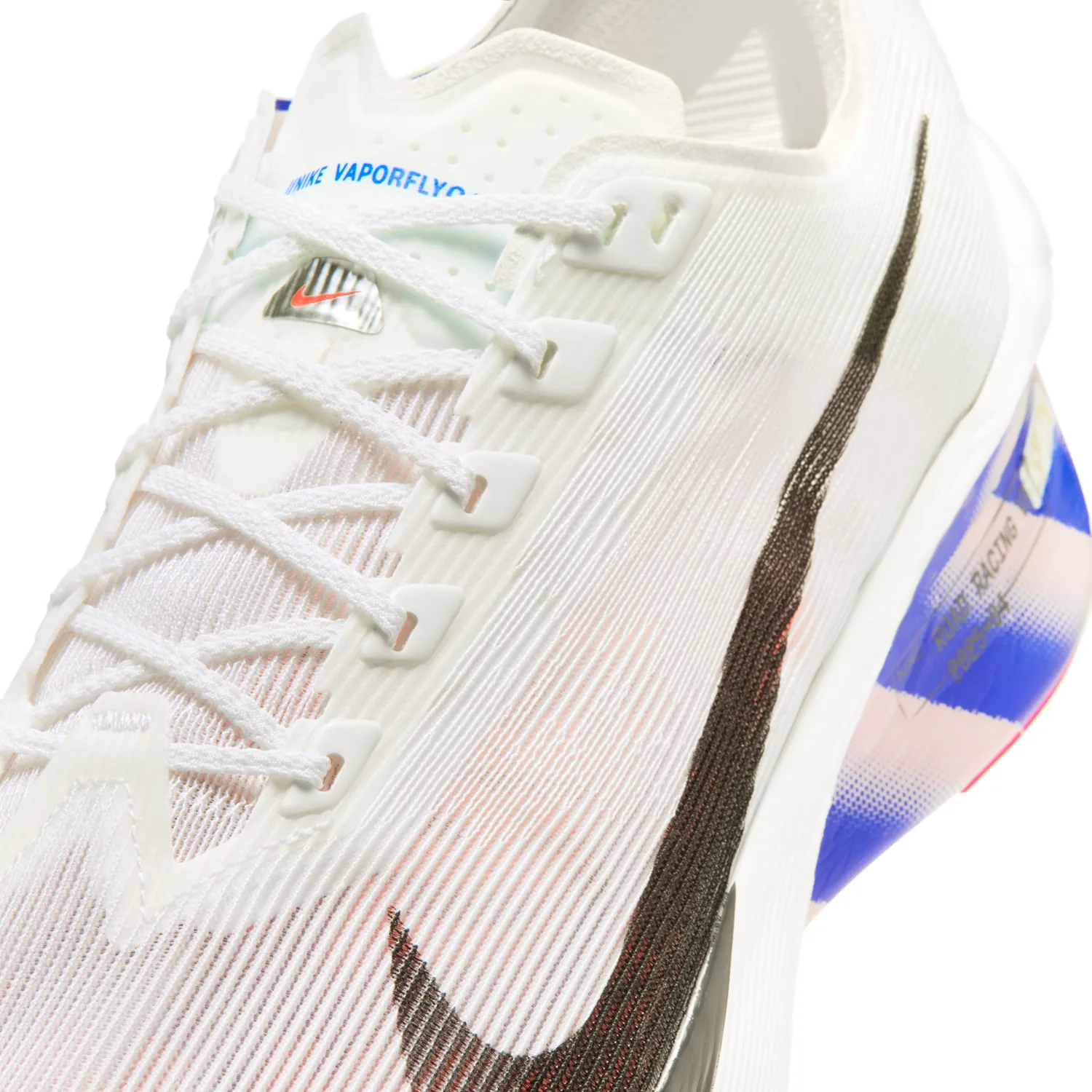 Nike Vaporfly 4 image 7