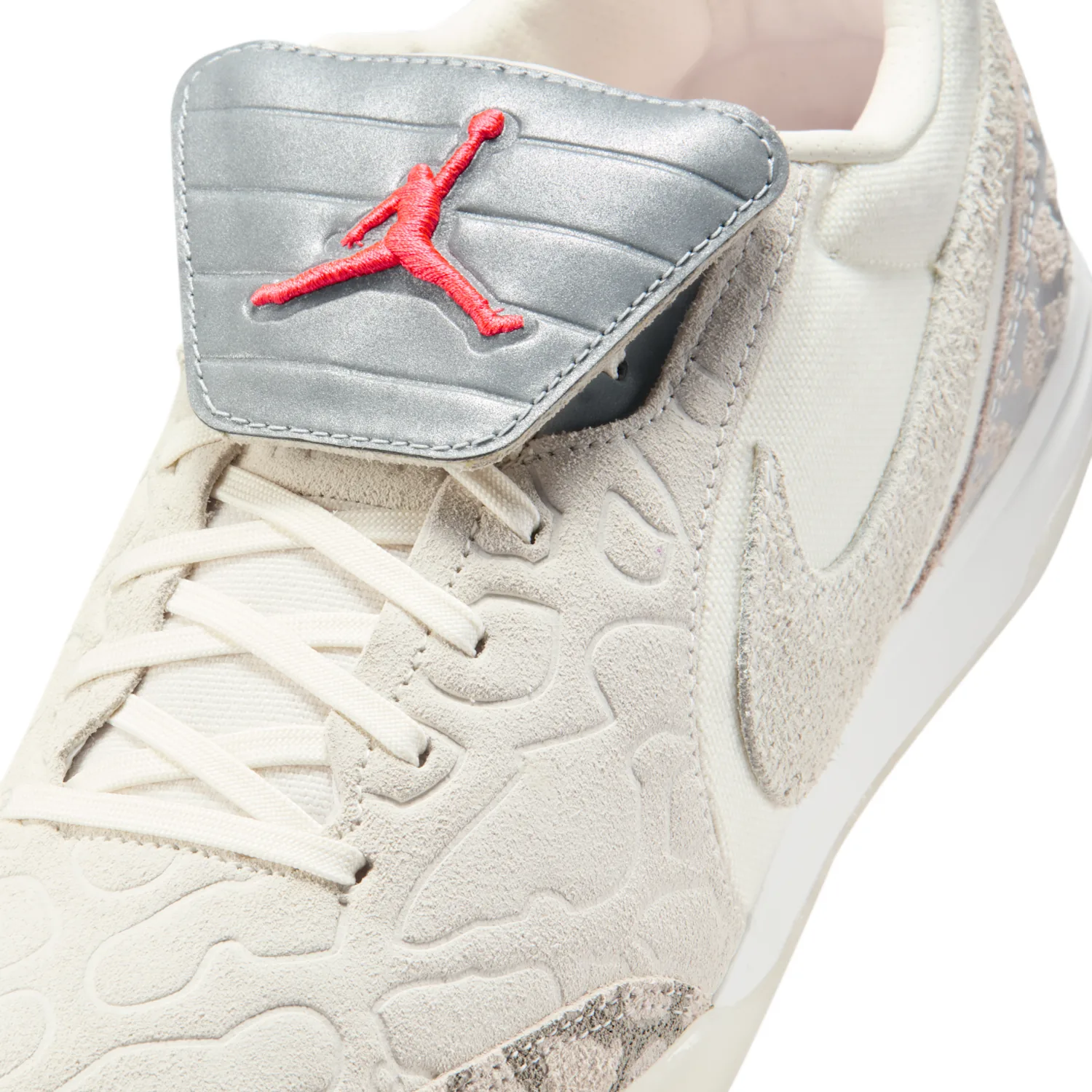 Jordan Tiempo Streetgato SE image 10