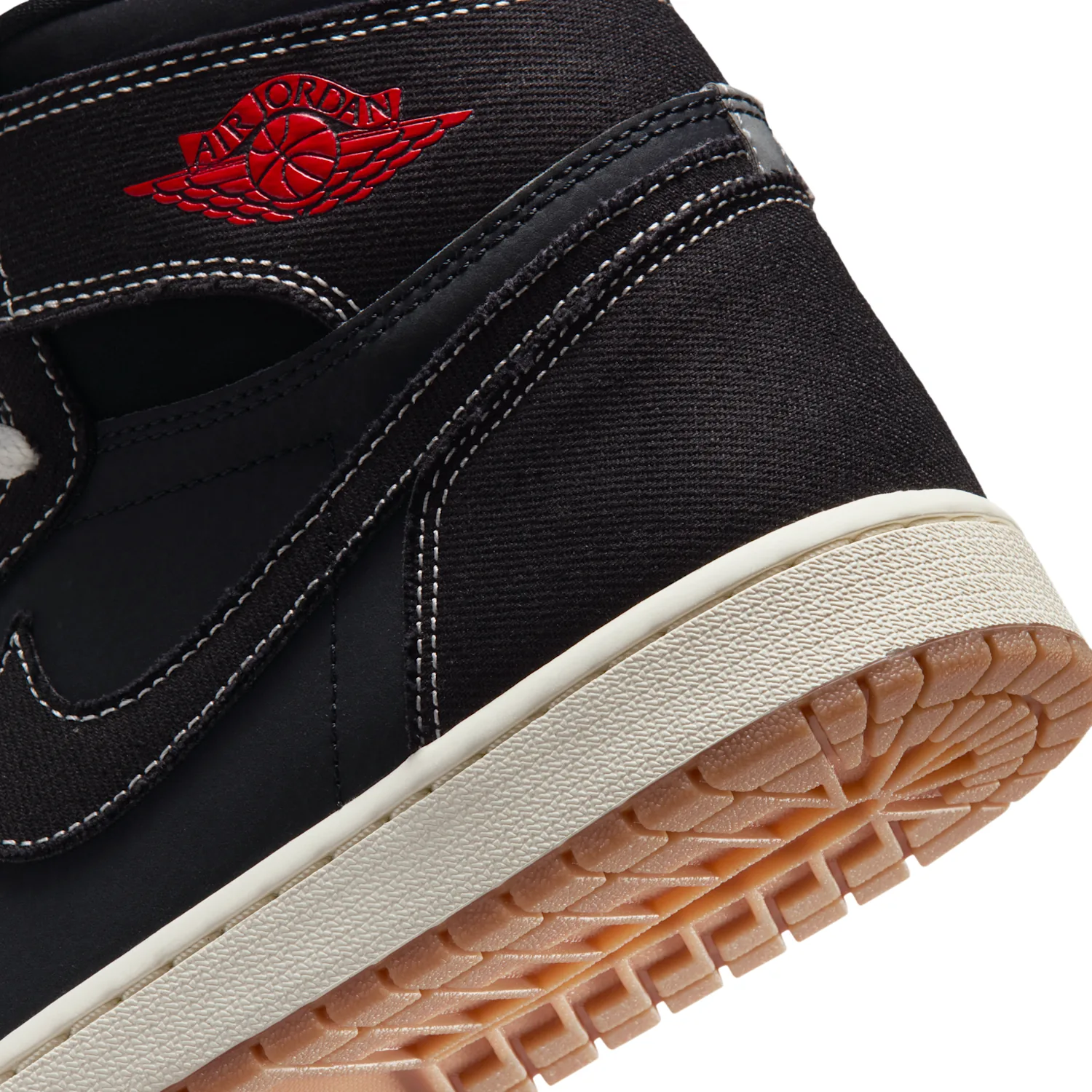 Air Jordan 1 Retro High OG Flight Club image 11