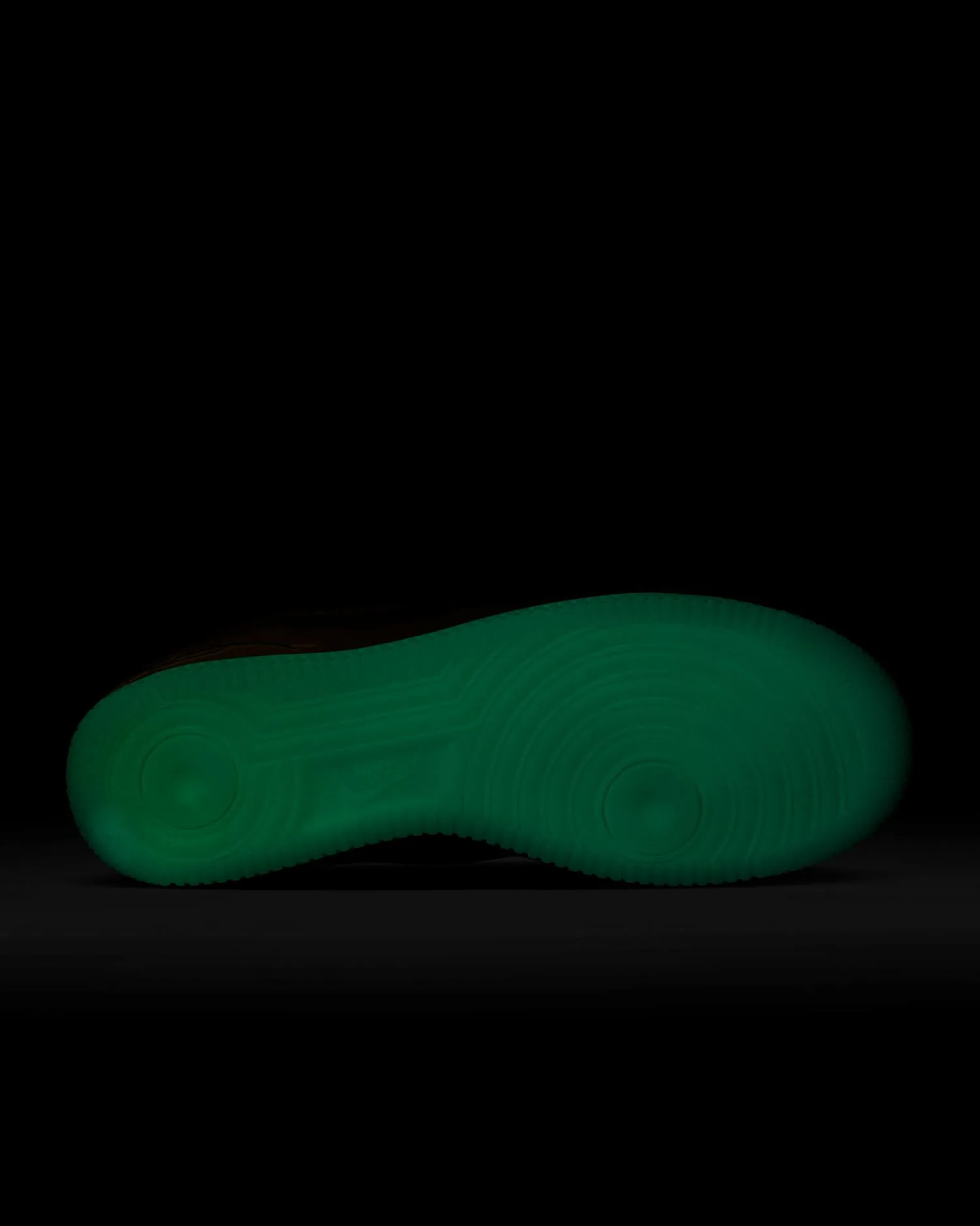 Nike Air Force 1 Protro image 14