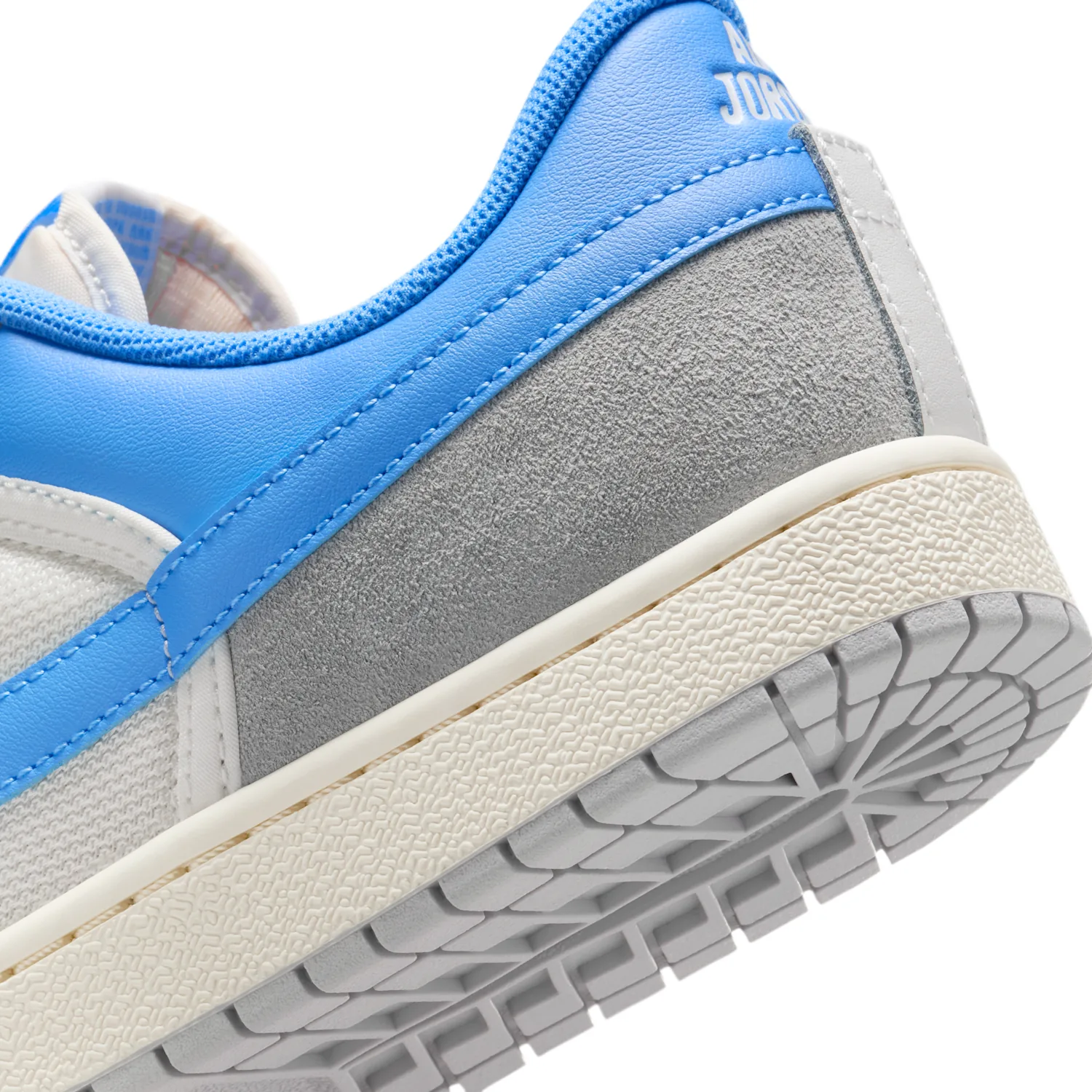 Air Jordan Skyline Low image 8