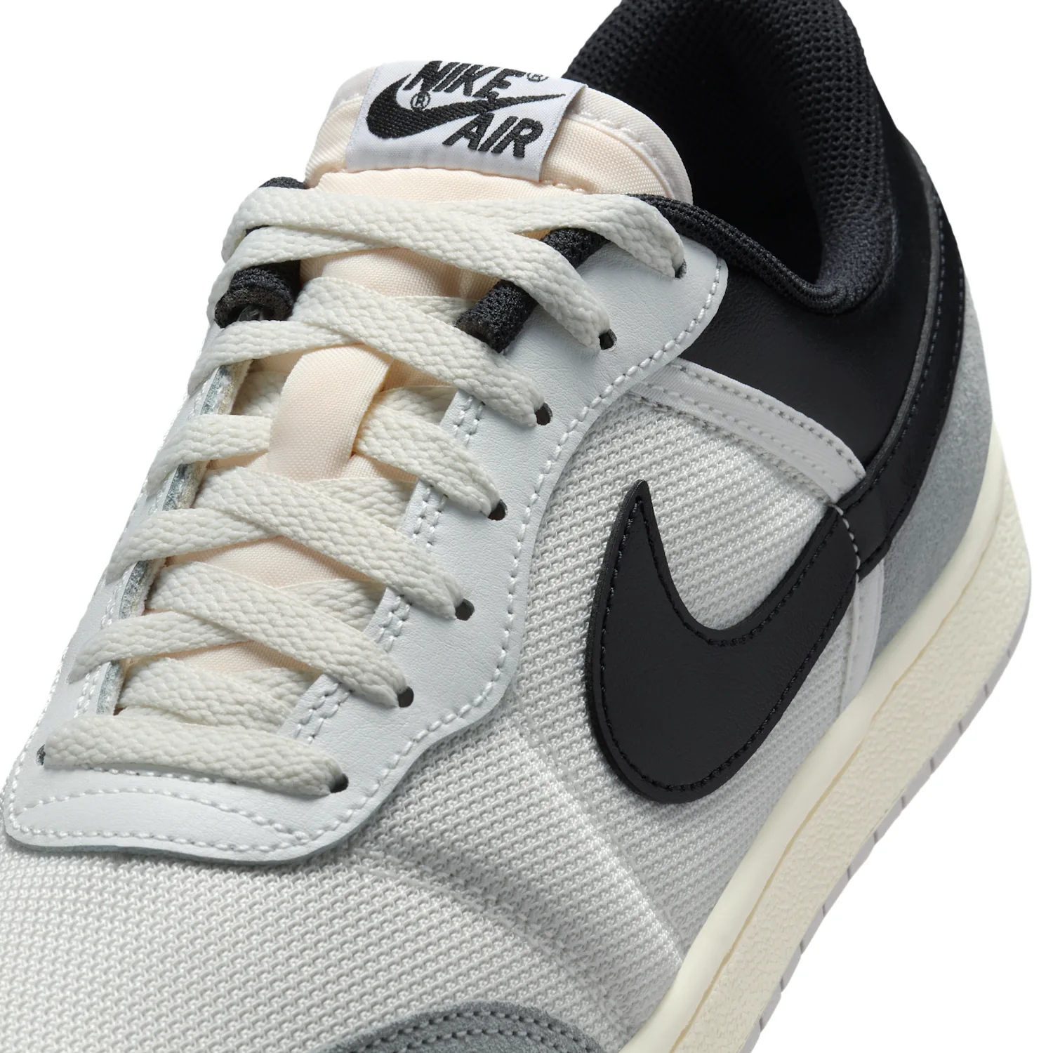 Air Jordan Skyline Low image 7