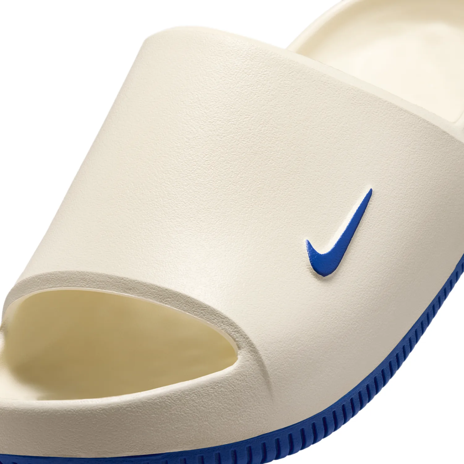 Nike Calm (Kentucky) image 6