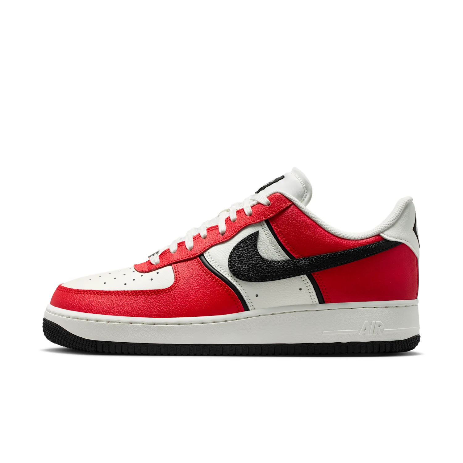 Nike Air Force 1 '07 LV8