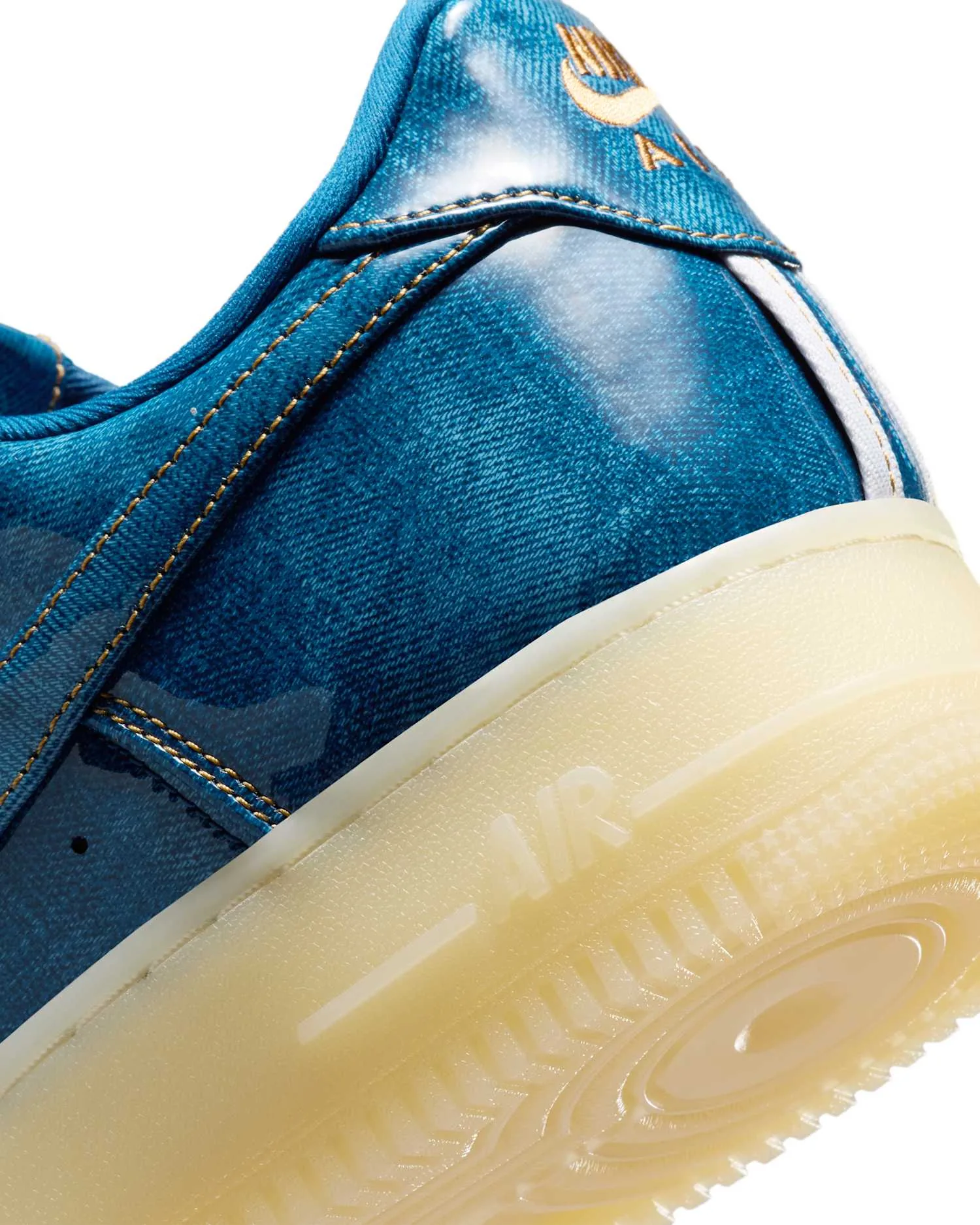 Nike Air Force 1 Retro image 8