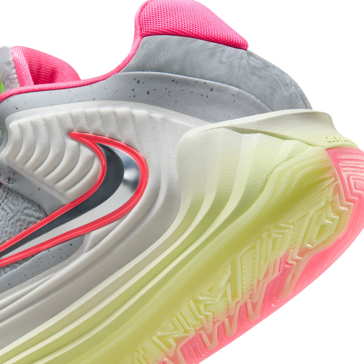 Giannis Freak 7 "Shapeshift" image 10