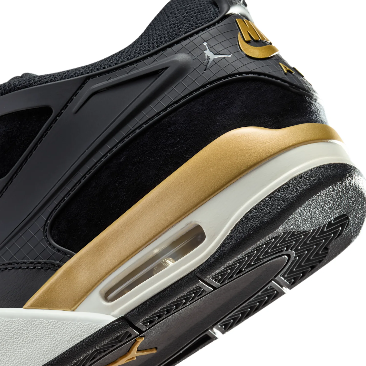 Air Jordan 4 RM image 8