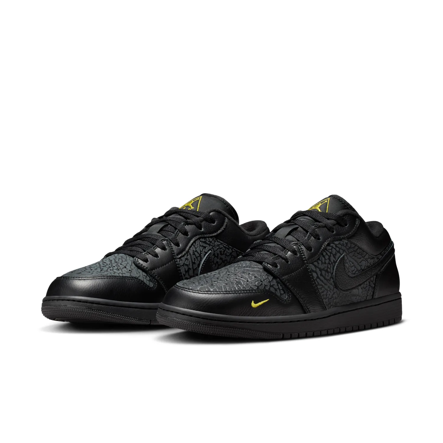 Air Jordan 1 Low SE image 5