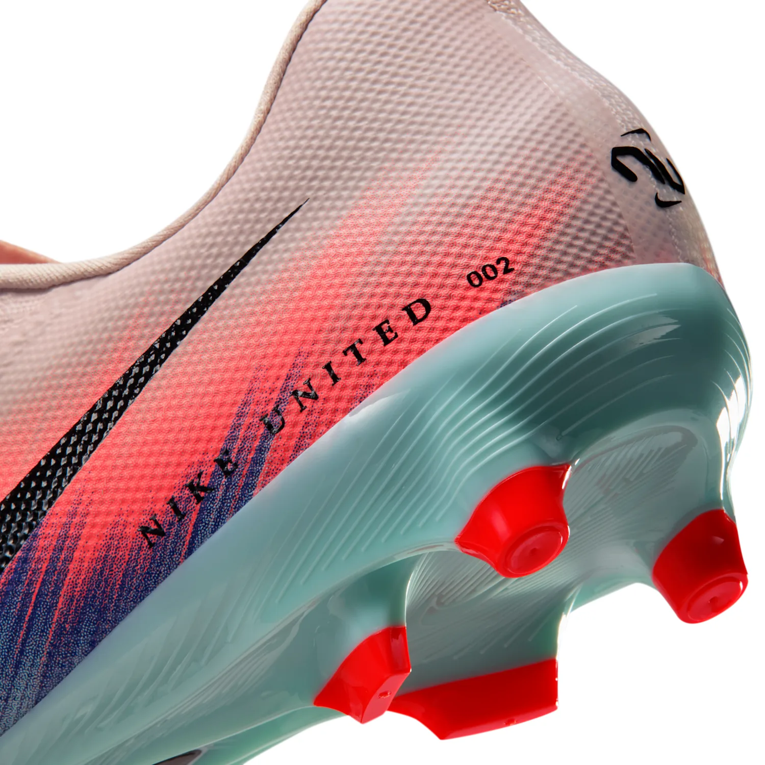 Nike United Mercurial Vapor 16 Academy image 9